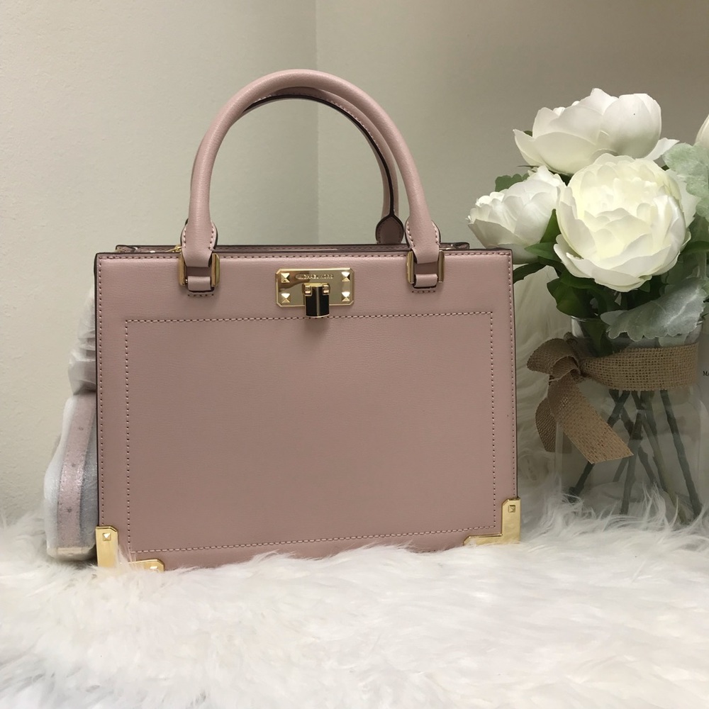 Michael Kors Bag - Picture 3 of 8